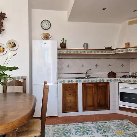 Panoramic Views - Seafront - Terrace -bbq דירה *