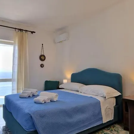 Panoramic Views - Seafront - Terrace -bbq * אמאלפי