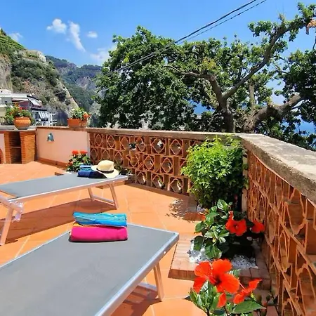 Panoramic Views - Seafront - Terrace -bbq דירה אמאלפי